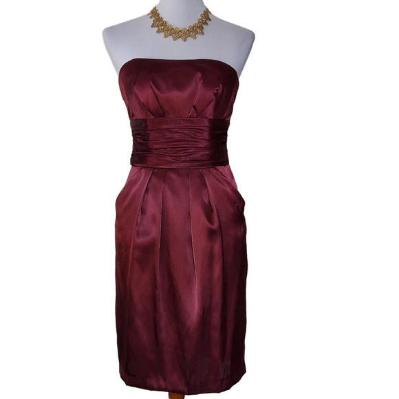 David's Bridal Burgundy Satiny Strapless Dress Ruched Waist and Pockets - Picture 1 of 16